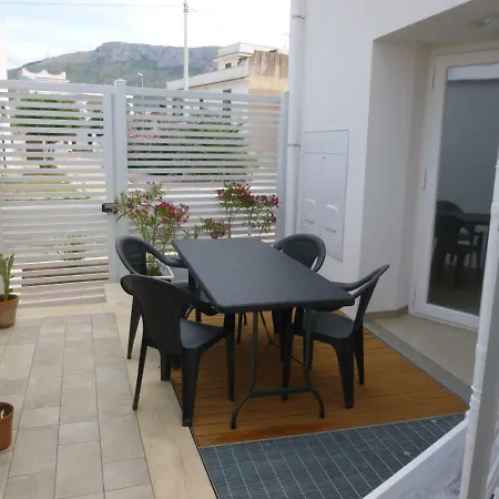 Charm Holiday Terrasini Exterior foto